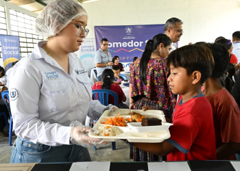 Habilitan nuevo comedor social en Chisec./Foto: Álvaro Interiano.