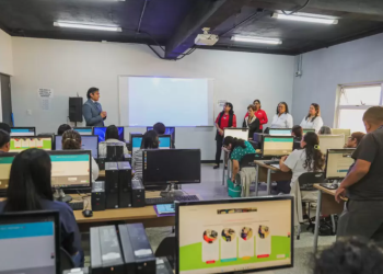 Personal de SBS y SOSEP se capacita en atención integral a distancia para personas con discapacidad