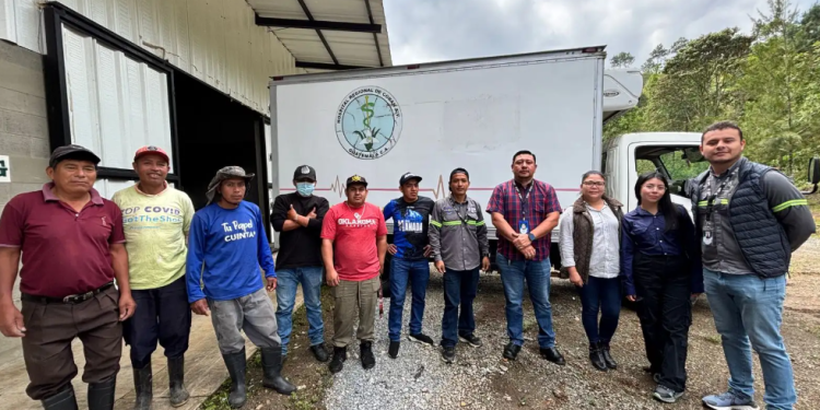 Hospital de Cobán se suma a los esfuerzos para la captación y clasificación de los desechos hospitalarios. (Foto: MSPAS)