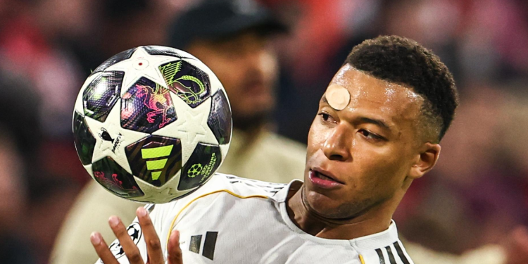Mbappé y su negativa con la Champions League