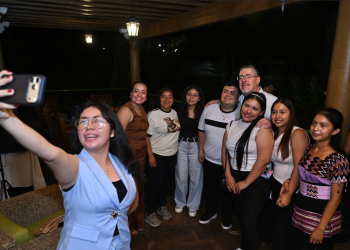 Presidente hace llamado a los jóvenes a aplicar en la primera convocatoria de Becas por Nuestro Futuro