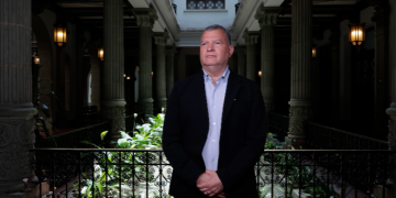 Instituciones trabajan en el reglamento para el apoyo económico para la gasolina./Foto: Álex Jacinto.