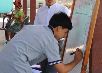 ALMG desarrolla taller de epigrafía maya./Foto: ALMG.