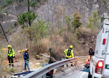 Hospital Regional de Quiché brindó atención a personas heridas tras accidente de tránsito. (Foto: Bomberos Municipales Departamentales)
