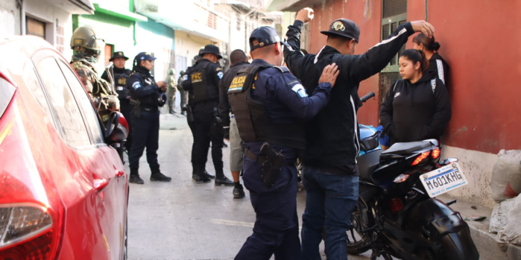 PNC y Ejército intensifican patrullajes. (Foto: PNC)