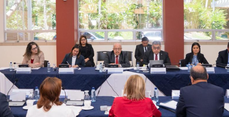 Cancillería y TSE coordinan acciones para garantizar el voto guatemalteco en el extranjero en 2027