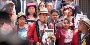 Exigen justicia por Luis Pacheco y Héctor Chaclán./Foto: Analí Camey.