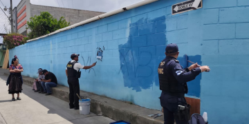 on la eliminación de estos símbolos, la PNC busca devolver a las familias áreas seguras. / Foto: PNC