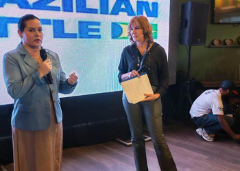 Durante su intervención, la ministra destacó que el ganado cebú representa una oportunidad estratégica para Guatemala. / Foto: MAGA