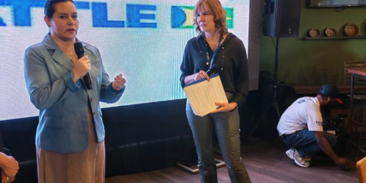 Durante su intervención, la ministra destacó que el ganado cebú representa una oportunidad estratégica para Guatemala. / Foto: MAGA