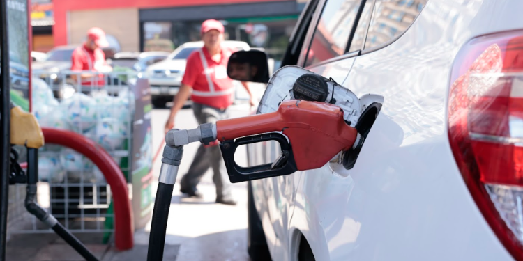 Alerta Diaco Combustibles ha recibido 84 denuncias por especulación de precios. / Foto: Analí Camey.