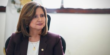 Vicepresidenta rechaza la elección del rector de la Usac. (Foto: Vicepresidencia de la República)