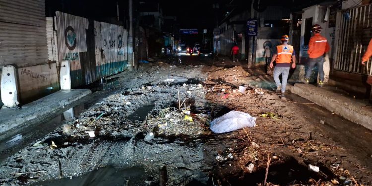 Conred brindó atención por emergencias reportadas por las fuertes lluvias en el país