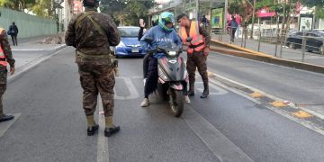 La implementación del Plan Semáforo Seguro se concentra en áreas de alto flujo vehicular. /Foto: Ejército
