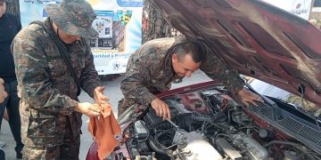 El ministro de la Defensa Nacional reconoció el trabajo de todas las brigadas que trabajaron en el Sinaprese. (Foto: Mindef)