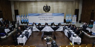 Comisión de Postulación inicia calificación final de expedientes a candidatos al MP