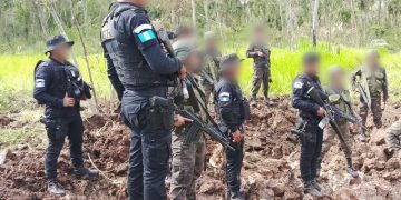 PNC destruye pista clandestina en Petén durante operativo antinarcótico en zona fronteriza