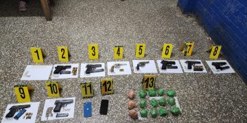 Objetos encontrados durante la requisa focalizada. / Foto: Ejército