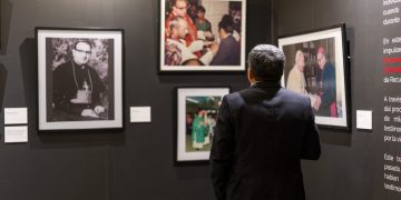 Peregrinaje por la vida y memoria de Monseñor Gerardi en el Palacio Nacional de la Cultura