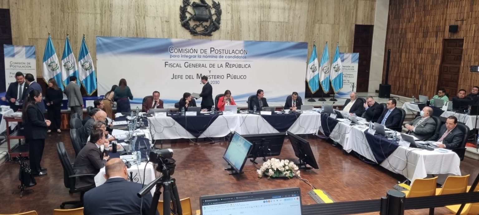 Integran nueva nómina de aspirantes a fiscal general. / Foto: DCA.