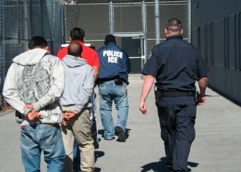 La oficina migratoria en Miami (ICE), incrementa significativamente los arrestos de migrantes en Miami.