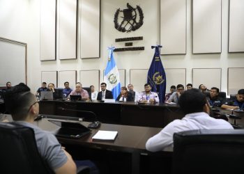 Capacitan a personal para el uso de Git y GitLab. / Foto: Mingob.