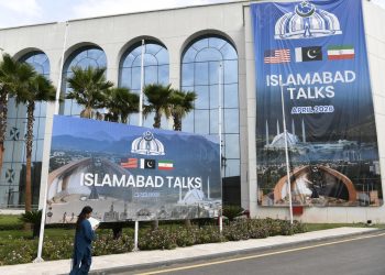 La falta de concesiones estanca las negociaciones entre Estados Unidos e Irán en Islamabad, Pakistán.