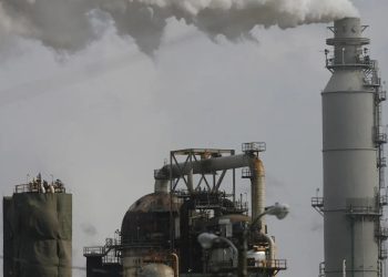 El precio del petróleo cae en la apertura de los mercados este miércoles luego del anuncio de alto el fuego en Oriente Medio.