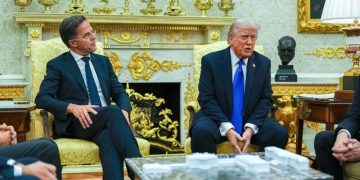 El secretario general de la OTAN, Mark Rutte, durante encuentro con el presidente de EE. UU., Donald Trump.
