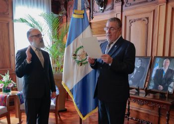 Luis Méndez Salinas asume como ministro de Cultura y Deportes. / Foto: Gobierno de Guatemala.