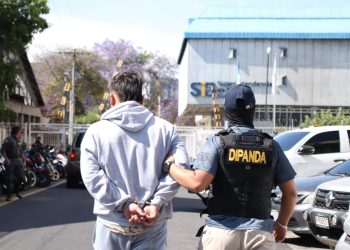 Más de 30 personas han sido capturadas en los allanamientos. / Foto: PNC.