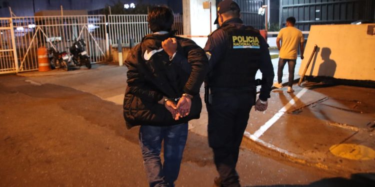 Las acciones preventivas, operativas y de investigación forman parte de las estrategias de seguridad implementadas para reducir los índices de criminalidad. / Foto: PNC