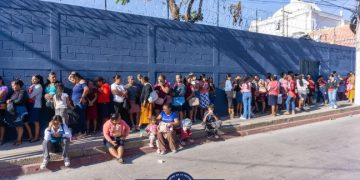 Mides entrega Bono Social a familias en el municipio de Jutiapa