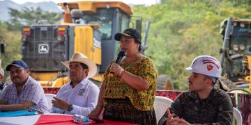 Alta Verapaz impulsa el mejoramiento de caminos rurales en Santa María Cahabón