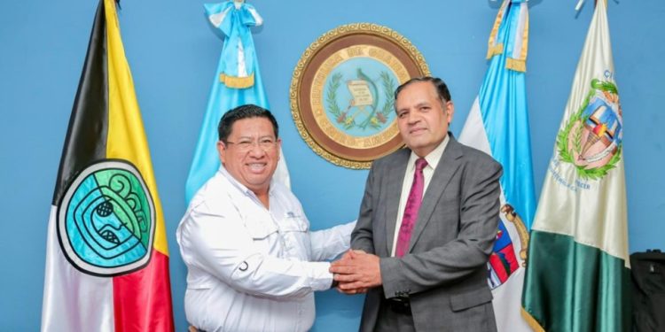 Embajador de la India y gobernador de Chiquimula fortalecen lazos de amistad, cooperación y desarrollo