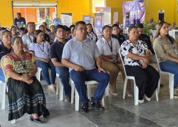 Benefician a la población de Sayaxché durante sexta jornada móvil de servicios integrados