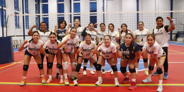 Este viernes Guatemala y Alta Verapaz disputarán la final del voleibol femenino en Juegos Escolares