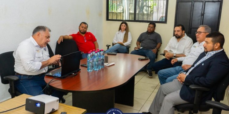 Presentan avances de proyectos del Corredor Interoceánico Guatemala–El Salvador