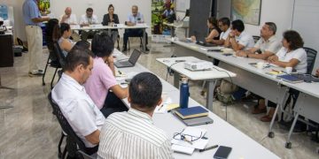 Petén impulsa diálogo estratégico para construir bases de una transición verde sostenible