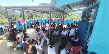 Entregan mejoramiento de Escuela Oficial Rural Mixta en aldea Cuesta Grande, Cuilapa