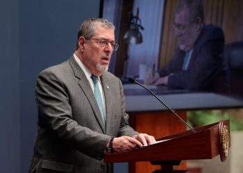El presidente Bernardo Arévalo, durante La Ronda del martes.