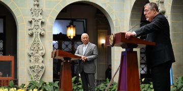 El presidente del Consejo Europeo, António Costa, durante conferencia de prensa junto al presidente Álvaro Arévalo. /Foto: Byron de la Cruz