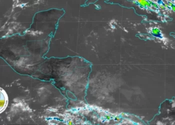 Paso de ondas del este en Guatemala./Foto: Insivumeh. / Foto: NOAA.