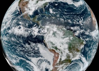 Debido a la posible formación del fenómeno "El Niño", la NOAA prevé menos huracanes en el océano Atlántico y una mayor cantidad en el Pacífico.