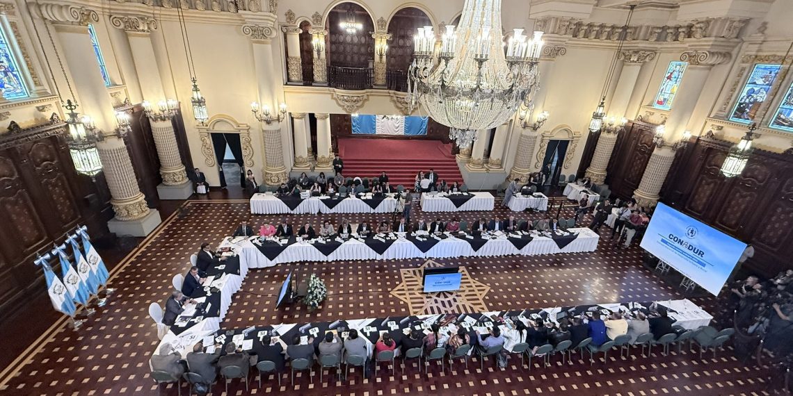 El presidente Bernardo Arévalo encabeza la segunda reunión del Conadur.