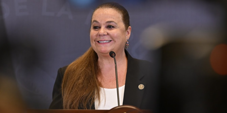 La ministra de Educación compartió logros en materia de tecnología, lectura y expansión de la educación. (Foto: Álvaro Interiano)