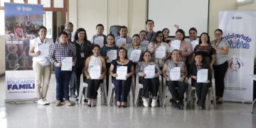 SBS y Mineduc certifican a nuevos facilitadores de Educando en Familia en Guatemala Occidente