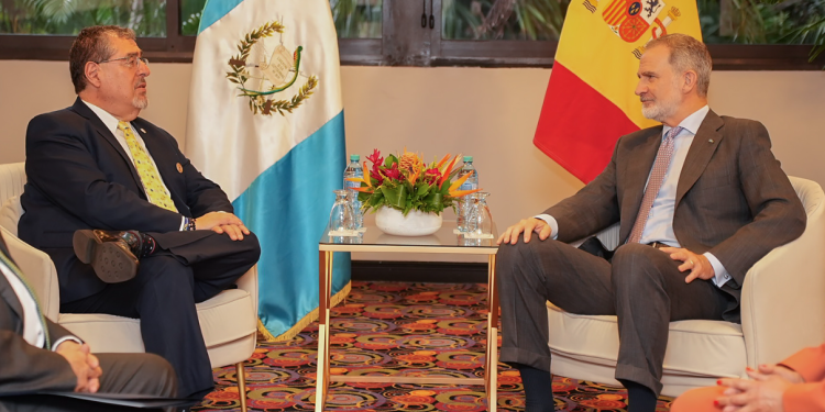 Presidente Bernardo Arévalo se reunión con el Rey de España, Felipe VI