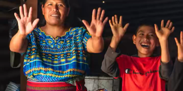 Familias de San Gaspar Ixchil presentan mejoras en su calidad de vida con Mano a Mano./Foto: Mides.