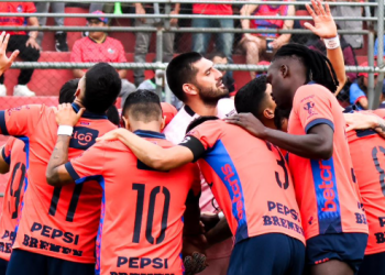 Municipal cocina a Mixco y clasifica a la final del Clausura 2026